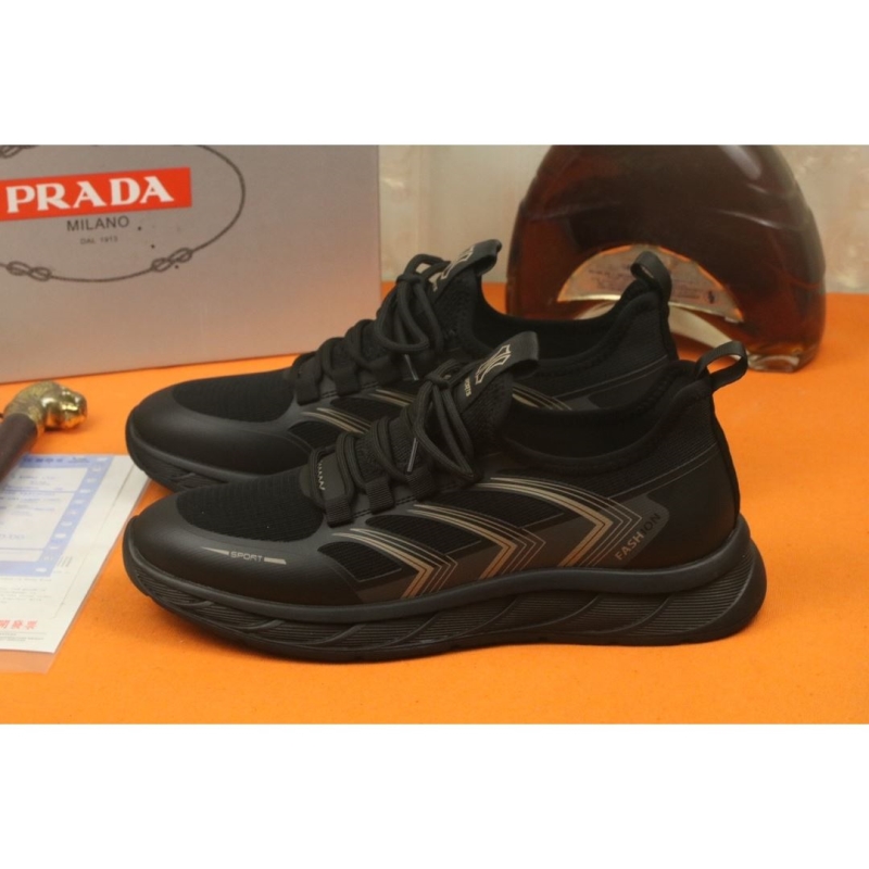 Pra*a casual shoes
